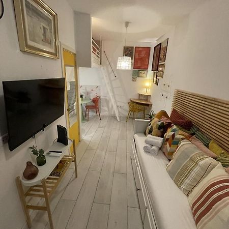 Cozy & Modern Flat Apartment - Madrid Center - Rastro - La Latina エクステリア 写真